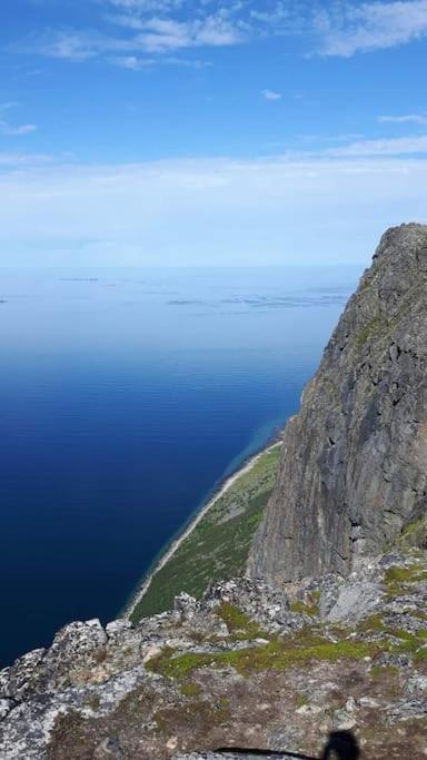 Fantastic View, Quiet And Relaxing By The Sea Villa Kvaloya Buitenkant foto